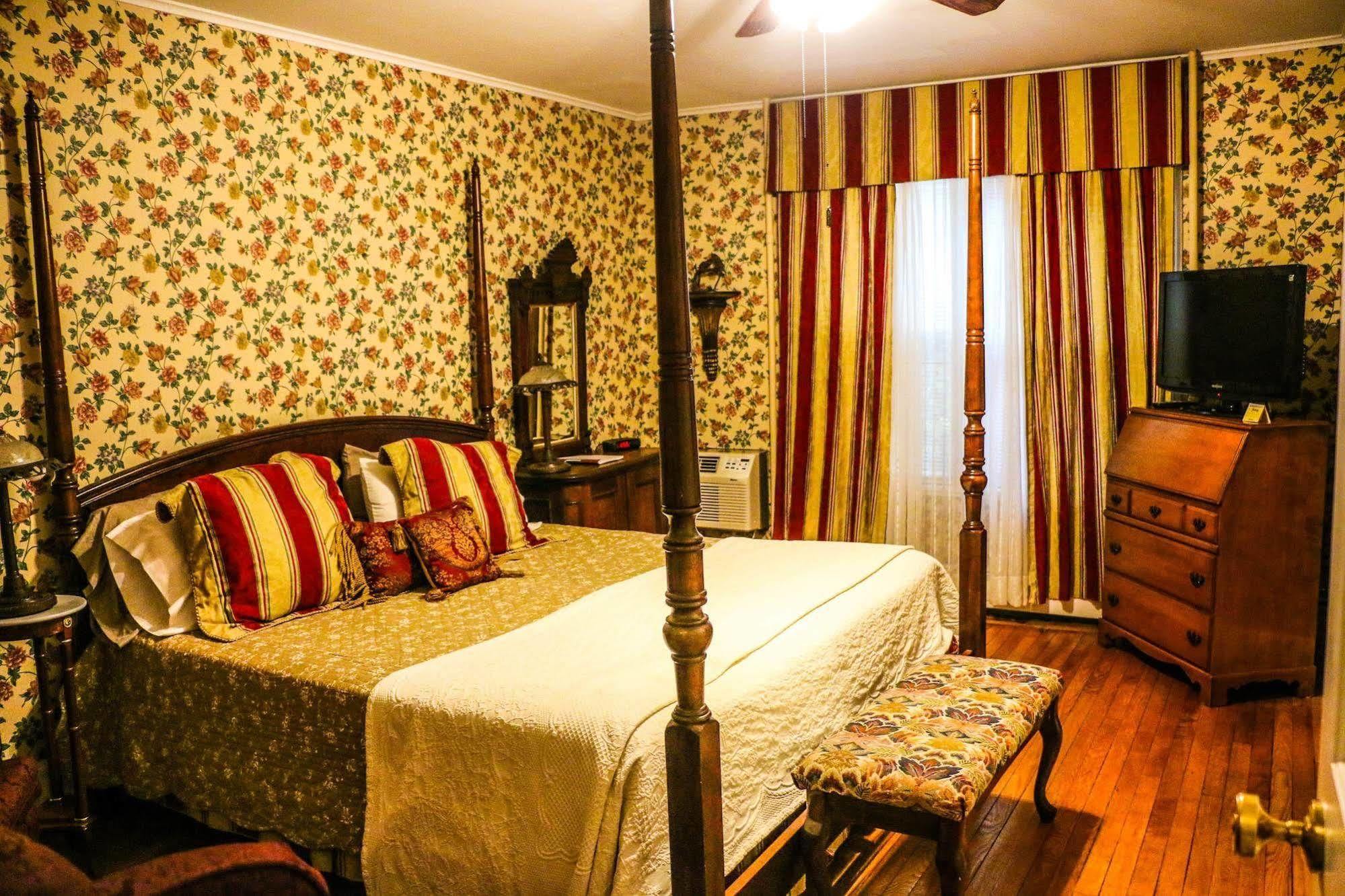 The Cornell Inn, Lenox & The Berkshires Buitenkant foto