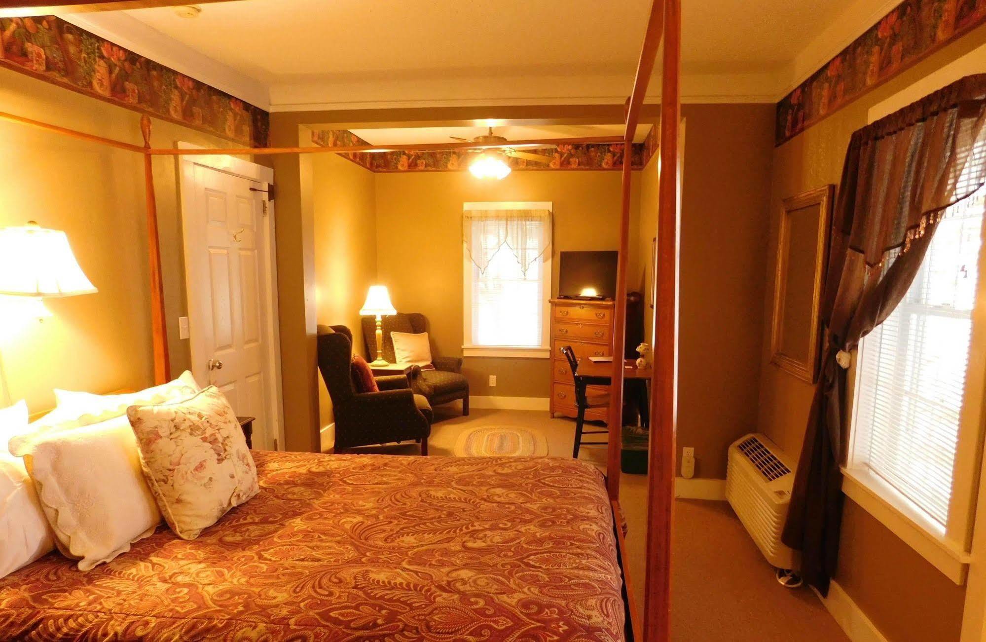 The Cornell Inn, Lenox & The Berkshires Buitenkant foto